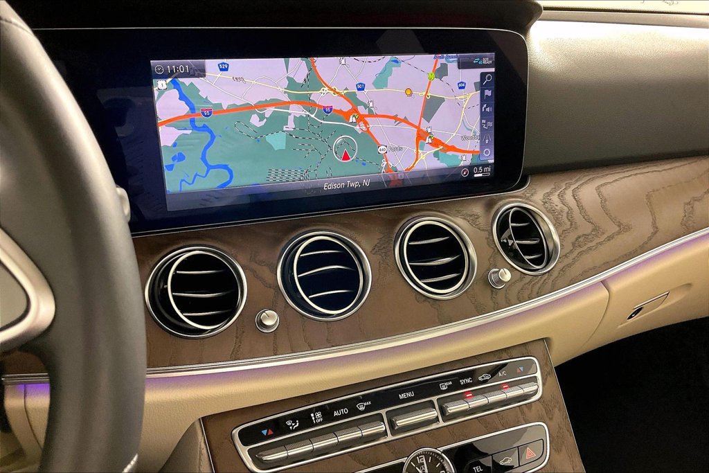 Certified 2020 Mercedes-Benz E 350 4MATIC Sedan image 6