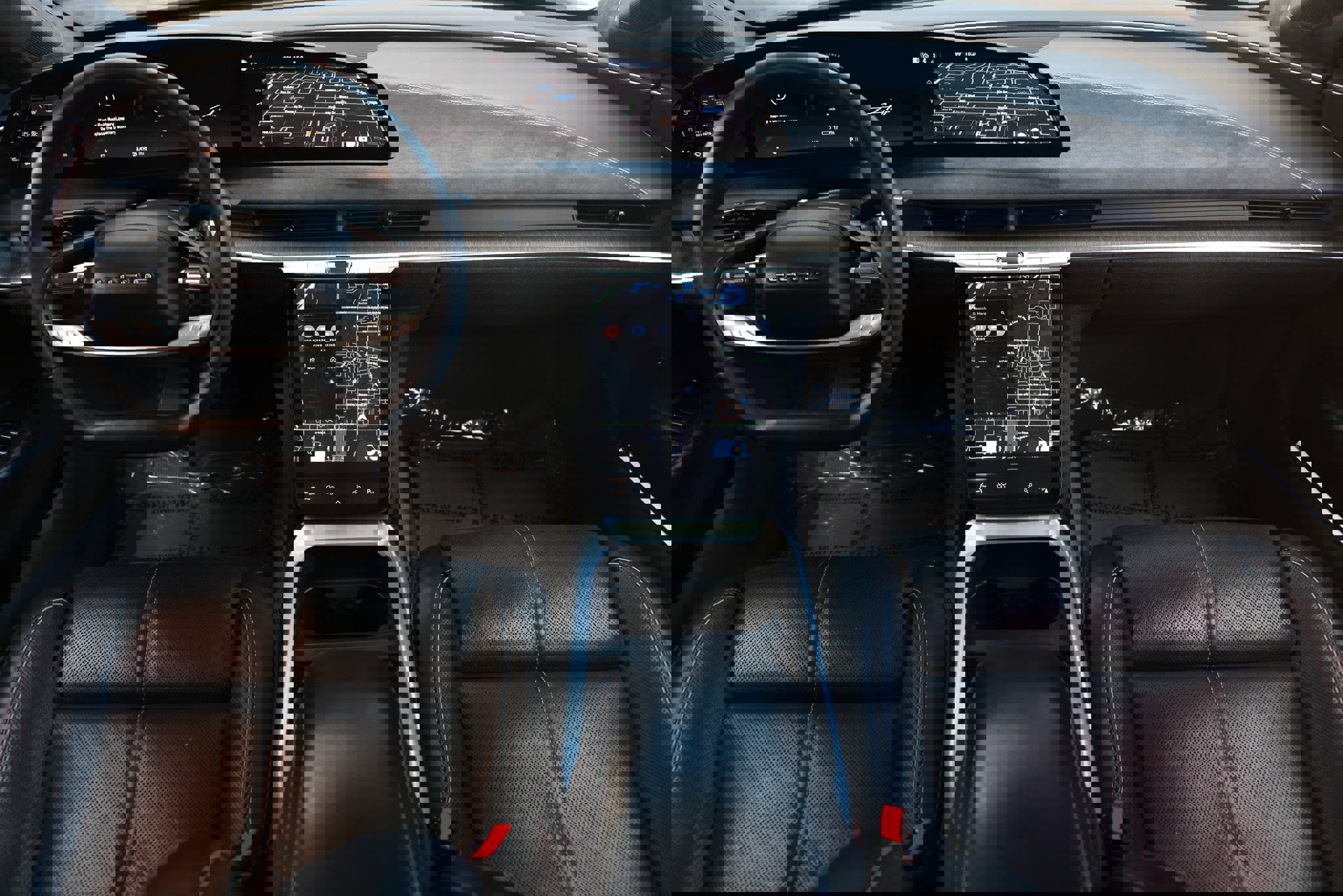 Used 2023 Lucid Air Grand Touring image 2