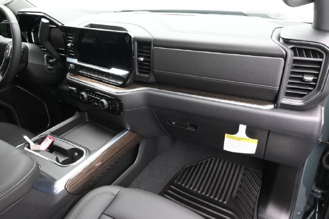 New 2026 Chevrolet Silverado 2500 LT w/ All Star Edition AWD/4WD image 32