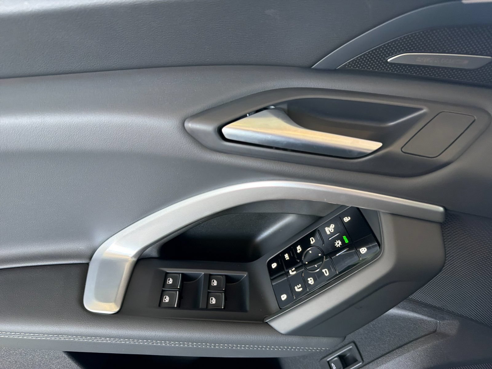 New 2026 Audi Q5 Premium AWD/4WD image 10