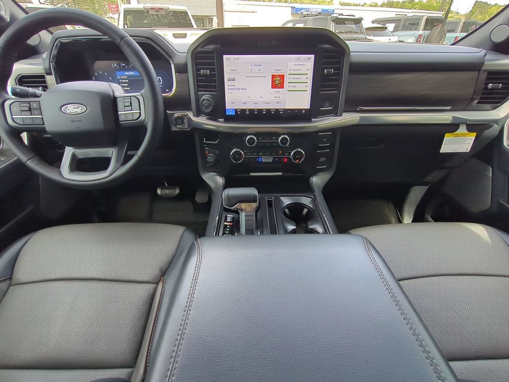 Used 2025 Ford F150 Lariat w/ Equipment Group 501A Mid AWD/4WD image 19
