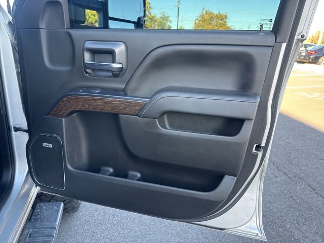 Used 2019 GMC Sierra 3500 Denali w/ Duramax Plus Package image 22