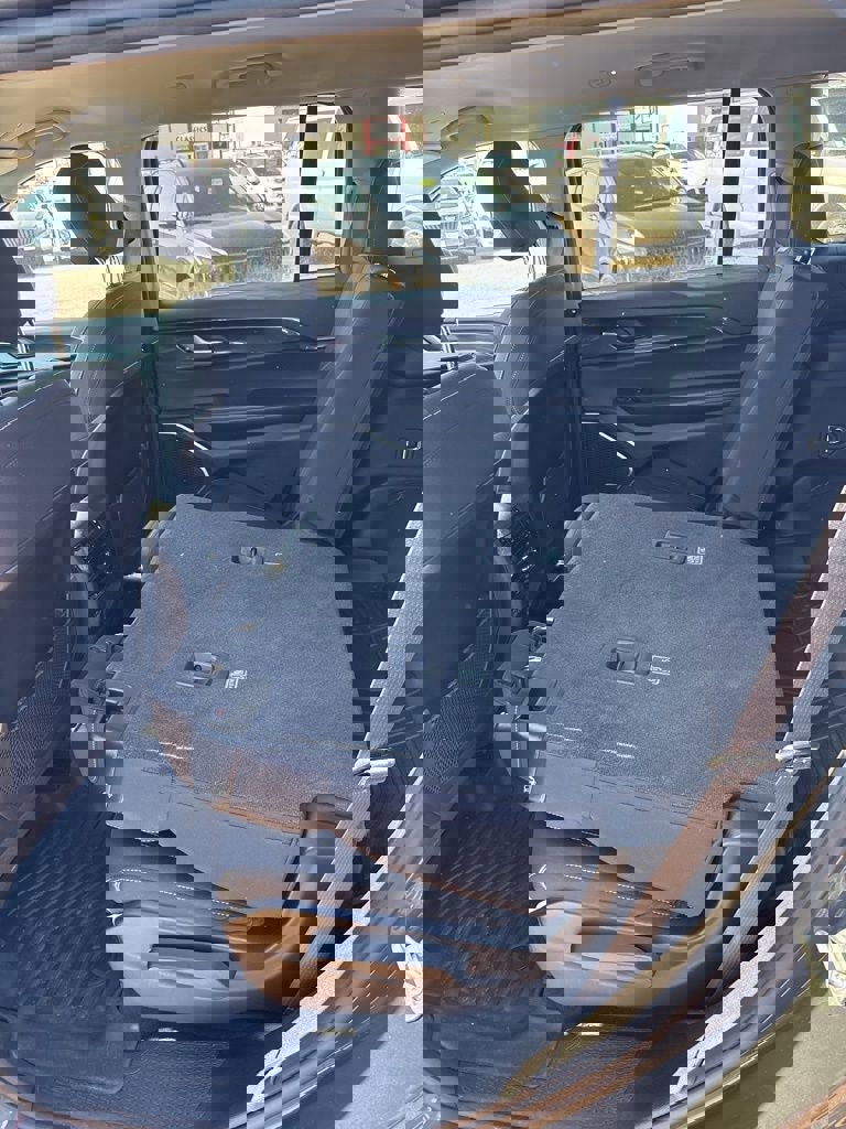 Used 2022 Jeep Grand Cherokee L Laredo w/ Luxury Tech Group I image 26