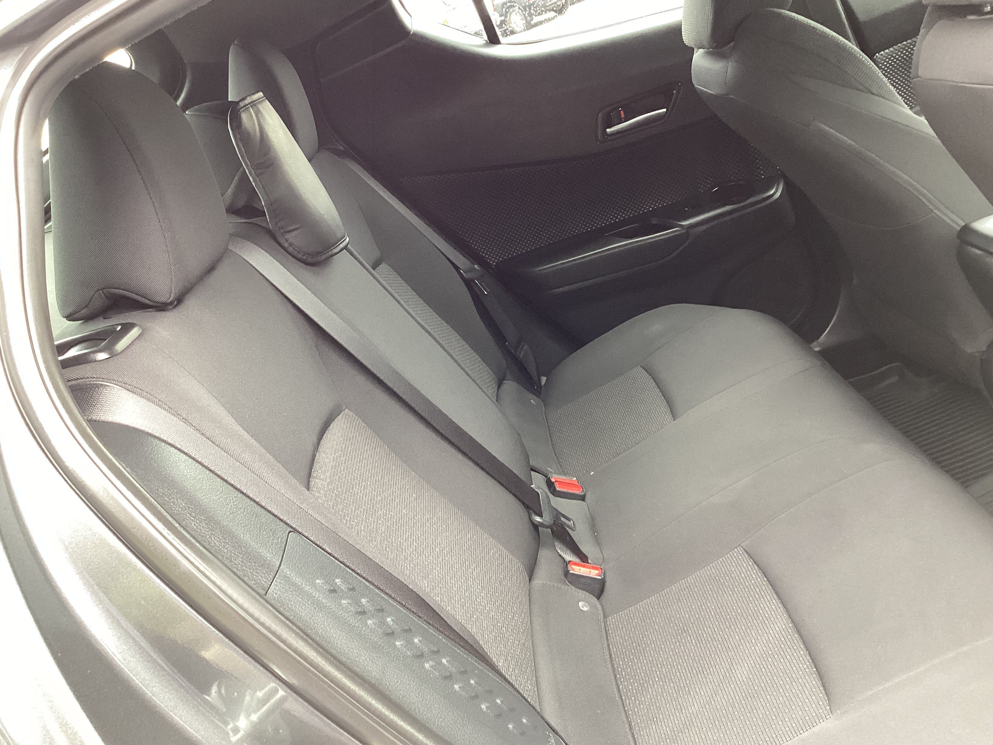 Certified 2018 Toyota C-HR XLE FWD image 7