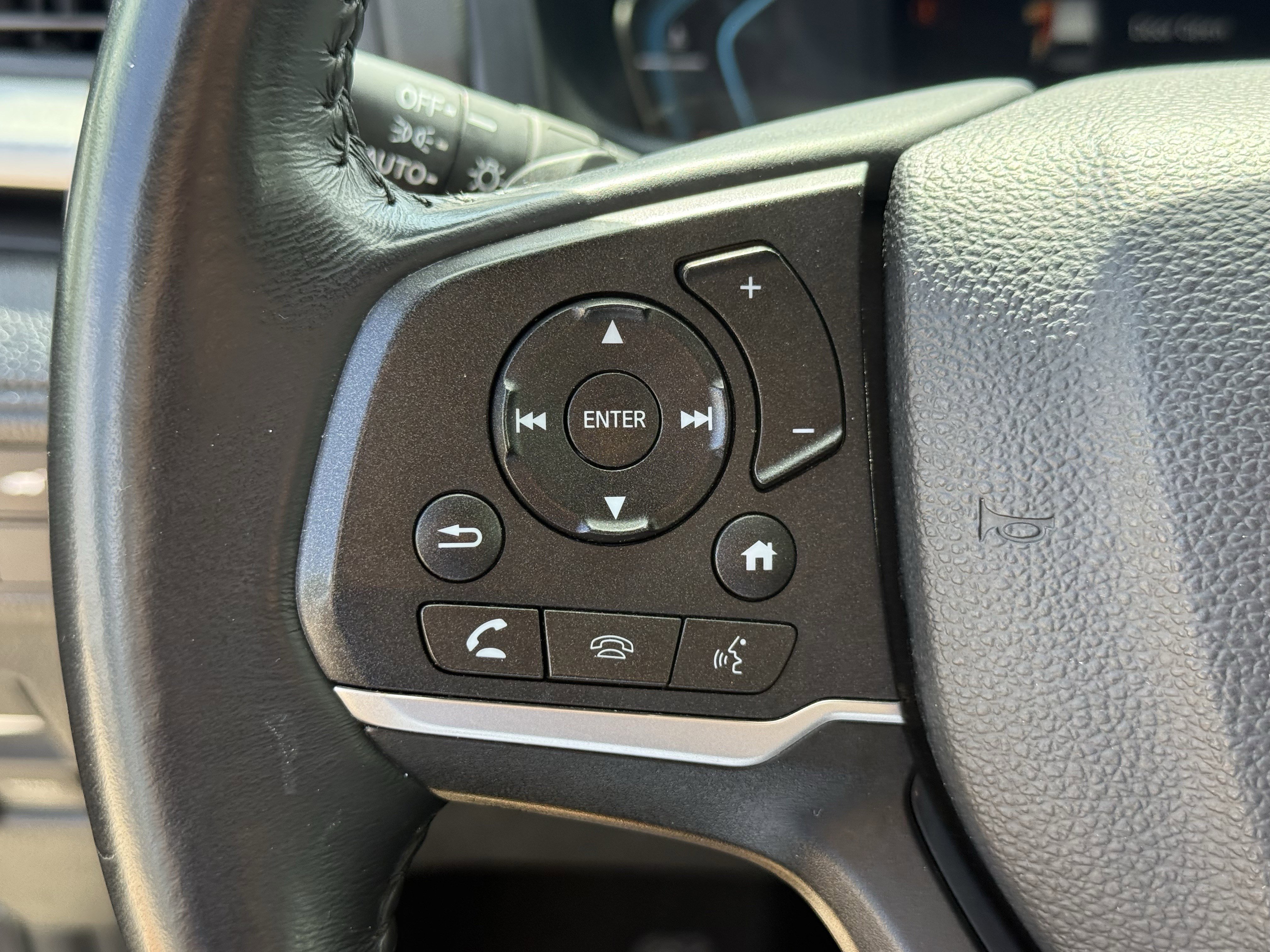 Used 2024 Honda Odyssey EX-L image 17