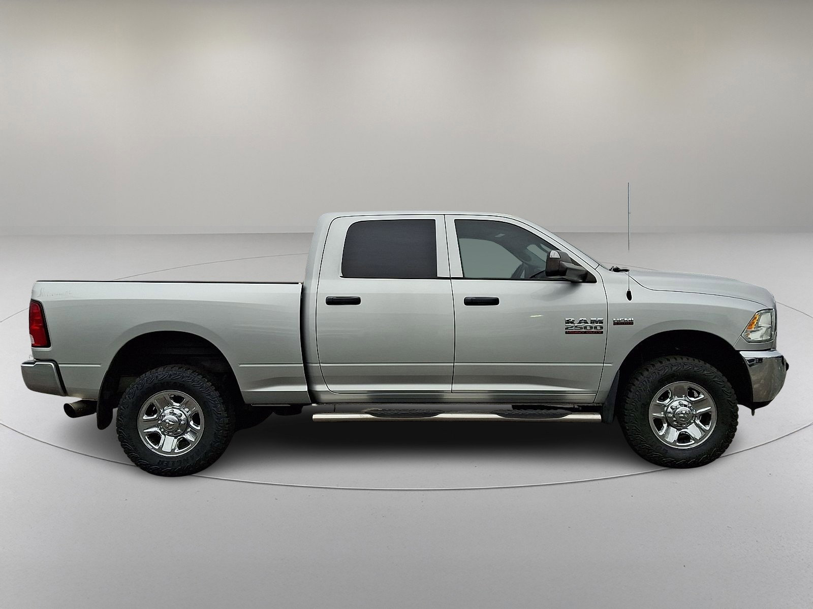 Used 2016 RAM 2500 Tradesman w/ Chrome Appearance Group image 12