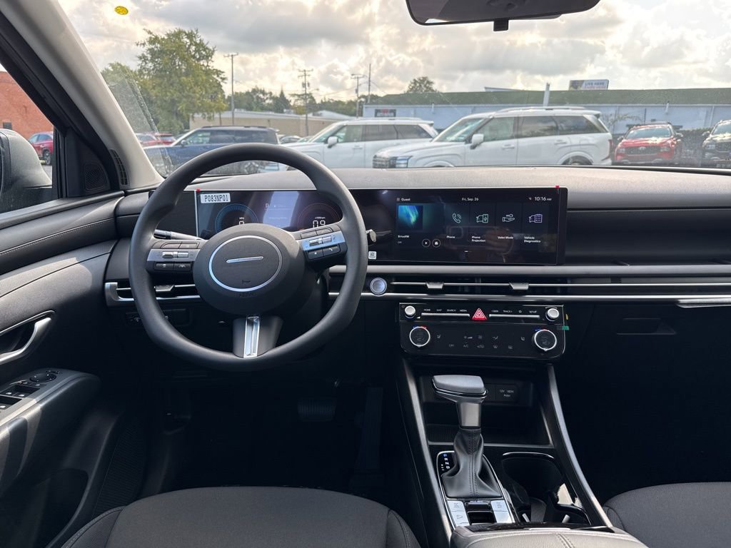 New 2026 Hyundai Tucson SEL image 18