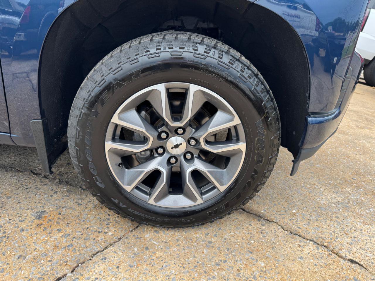 Used 2019 Chevrolet Silverado 1500 RST AWD/4WD image 20