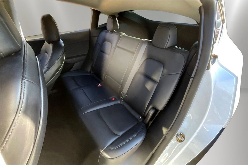Used 2021 Tesla Model Y Performance image 21
