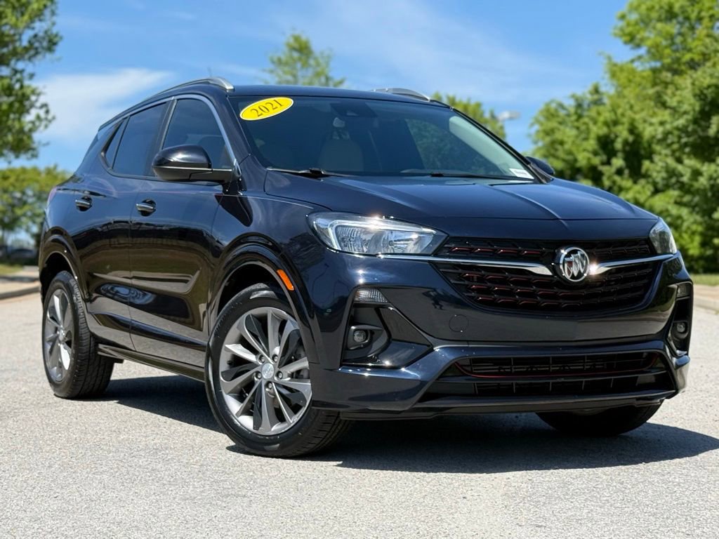 Used 2021 Buick Encore GX Preferred w/ Sport Touring Package image 2