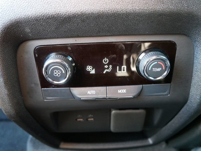 Used 2025 Chevrolet Traverse LT w/ Driver Confidence Package AWD/4WD image 10