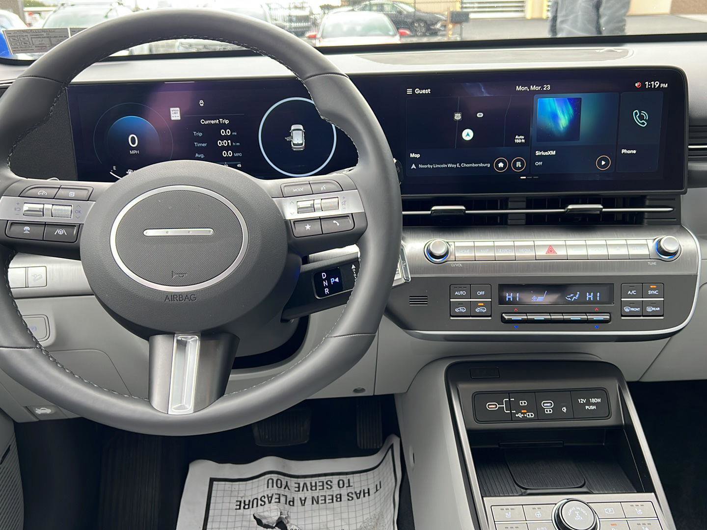 Used 2025 Hyundai Kona Limited image 11