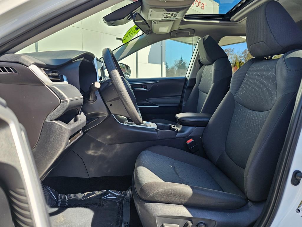 Certified 2025 Toyota RAV4 XLE w/ Convenience Package AWD/4WD image 19