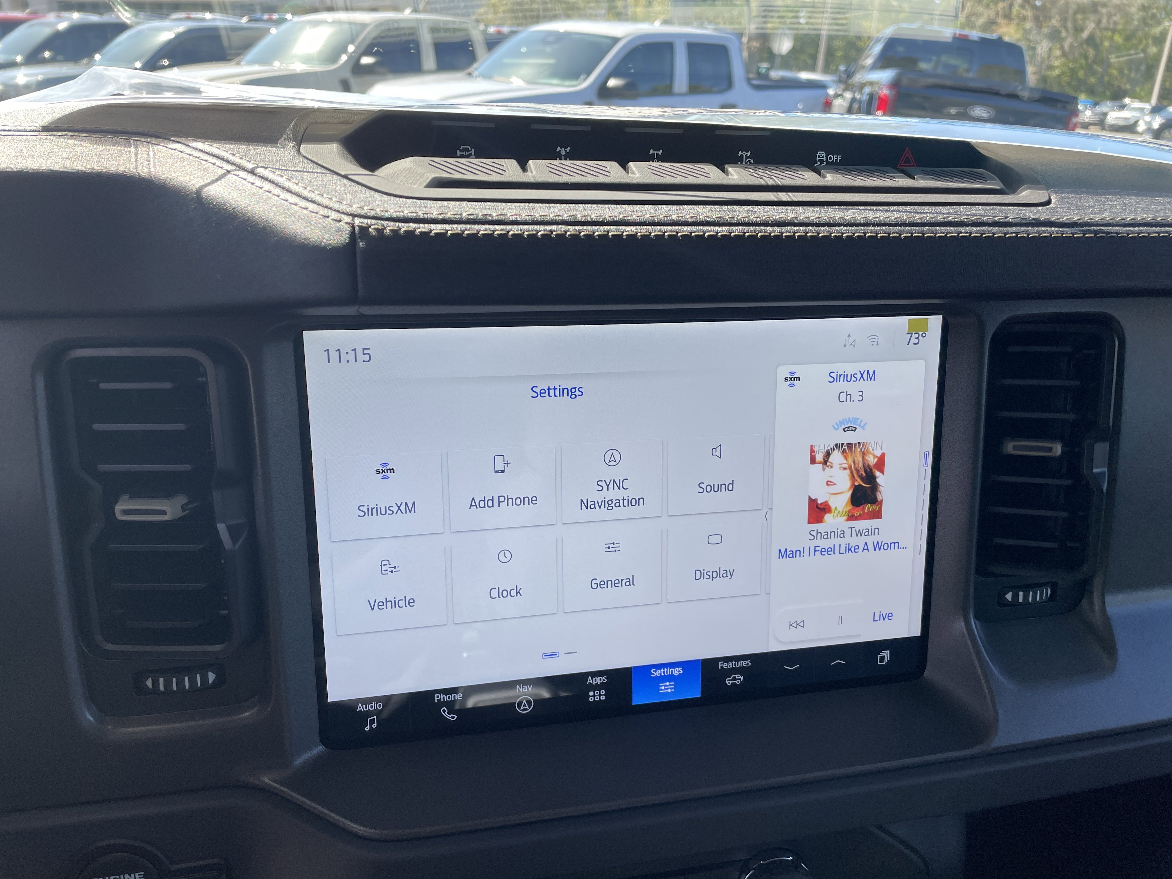 New 2025 Ford Bronco Badlands image 26