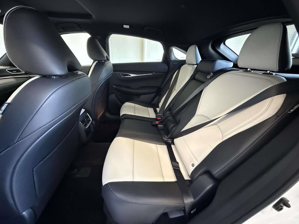Used 2025 INFINITI QX55 Luxe w/ Cargo Package AWD/4WD image 19