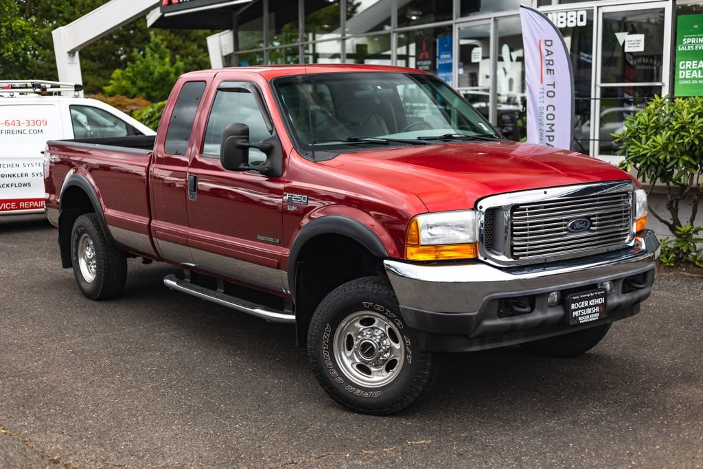 Used 2001 Ford F250 XLT AWD/4WD image 2
