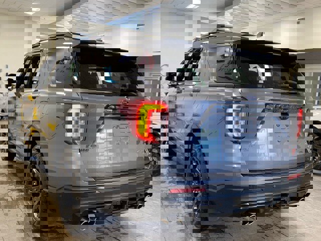 Certified 2022 Ford Explorer ST w/ Equipment Group 401A image 5