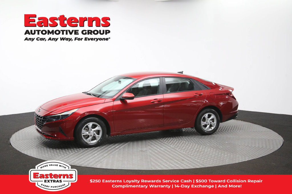 Used 2023 Hyundai Elantra SE w/ Cargo Package FWD image 58