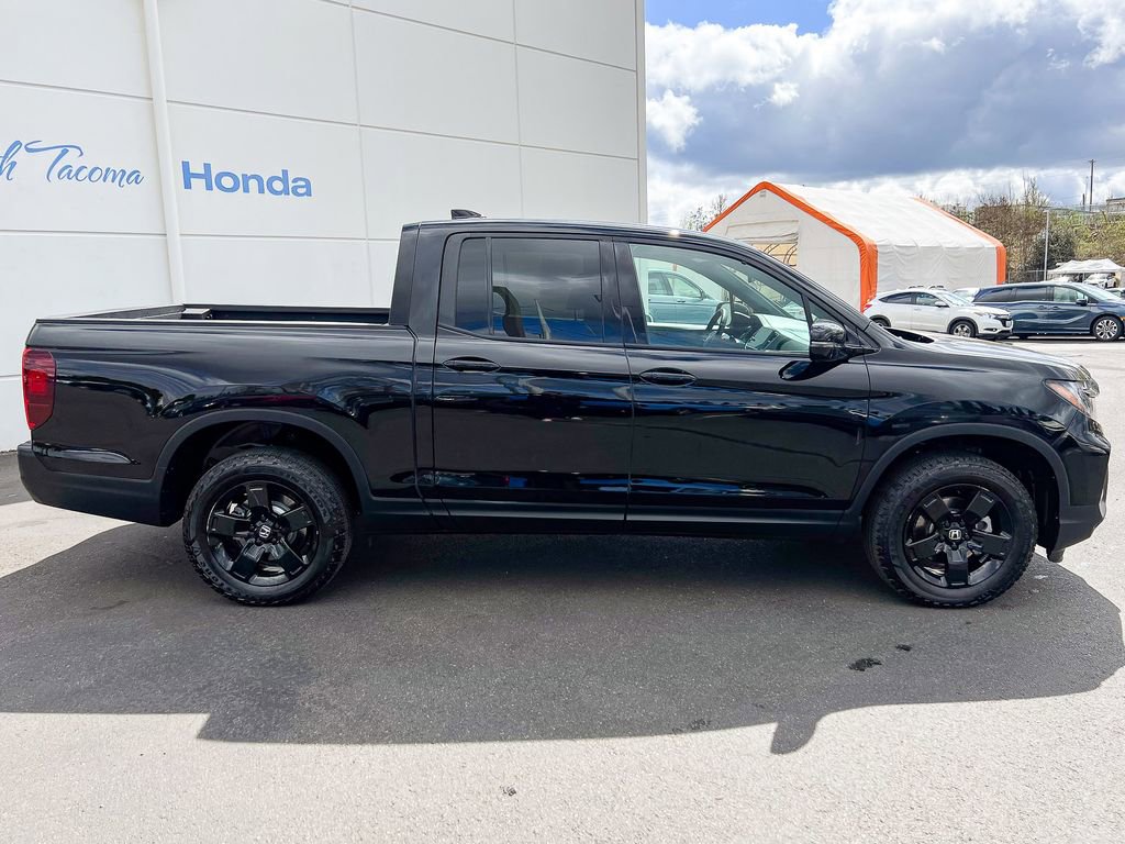 Certified 2025 Honda Ridgeline Black Edition image 16