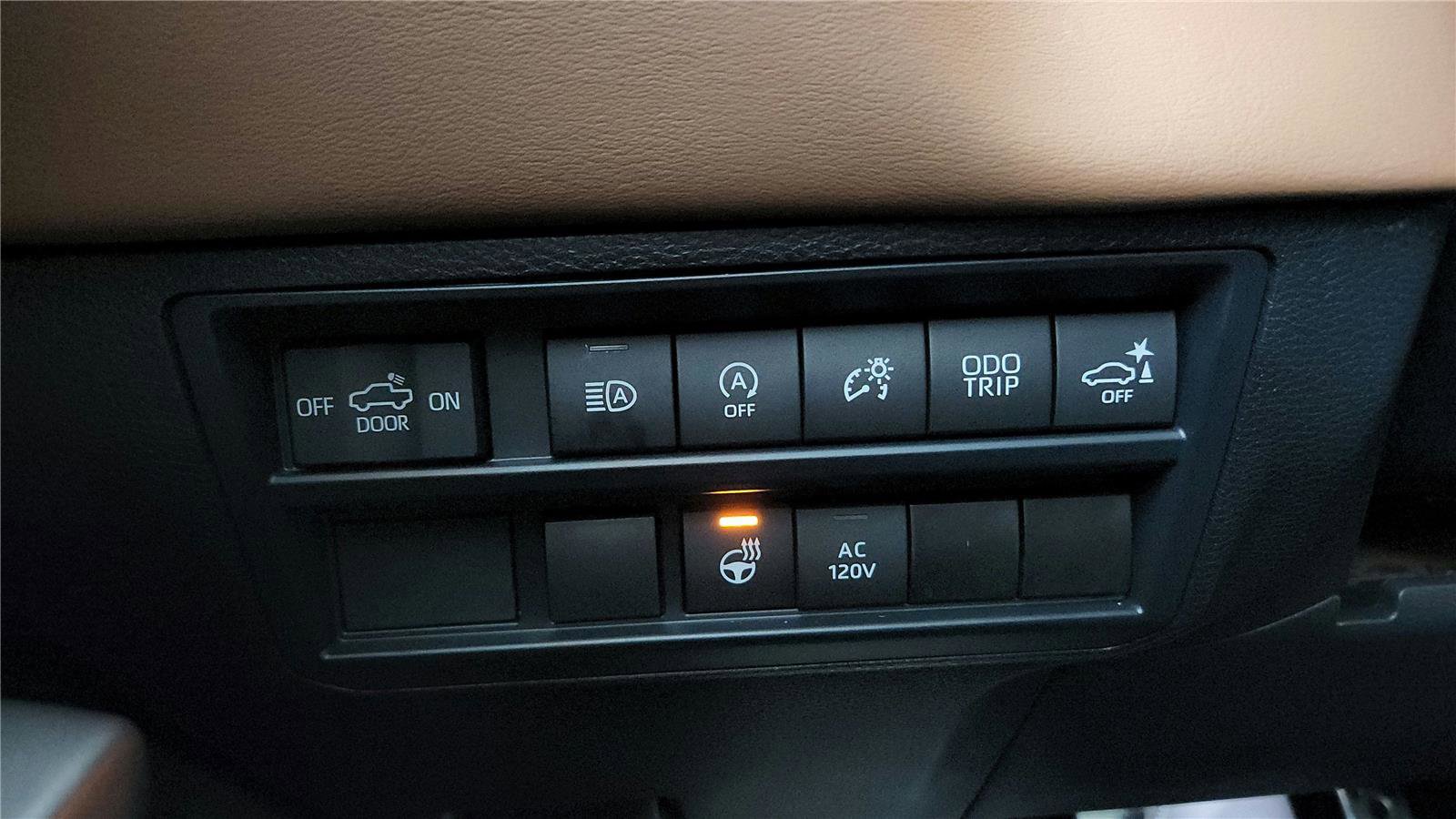 Used 2025 Toyota Tundra 1794 Edition image 31