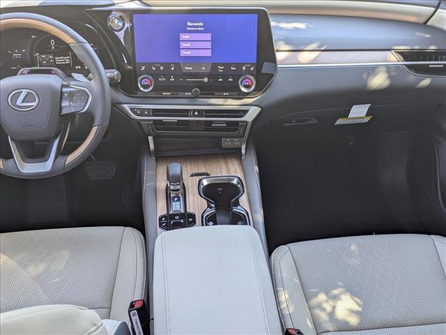 Used 2025 Lexus TX 350 AWD w/ Technology Package image 13