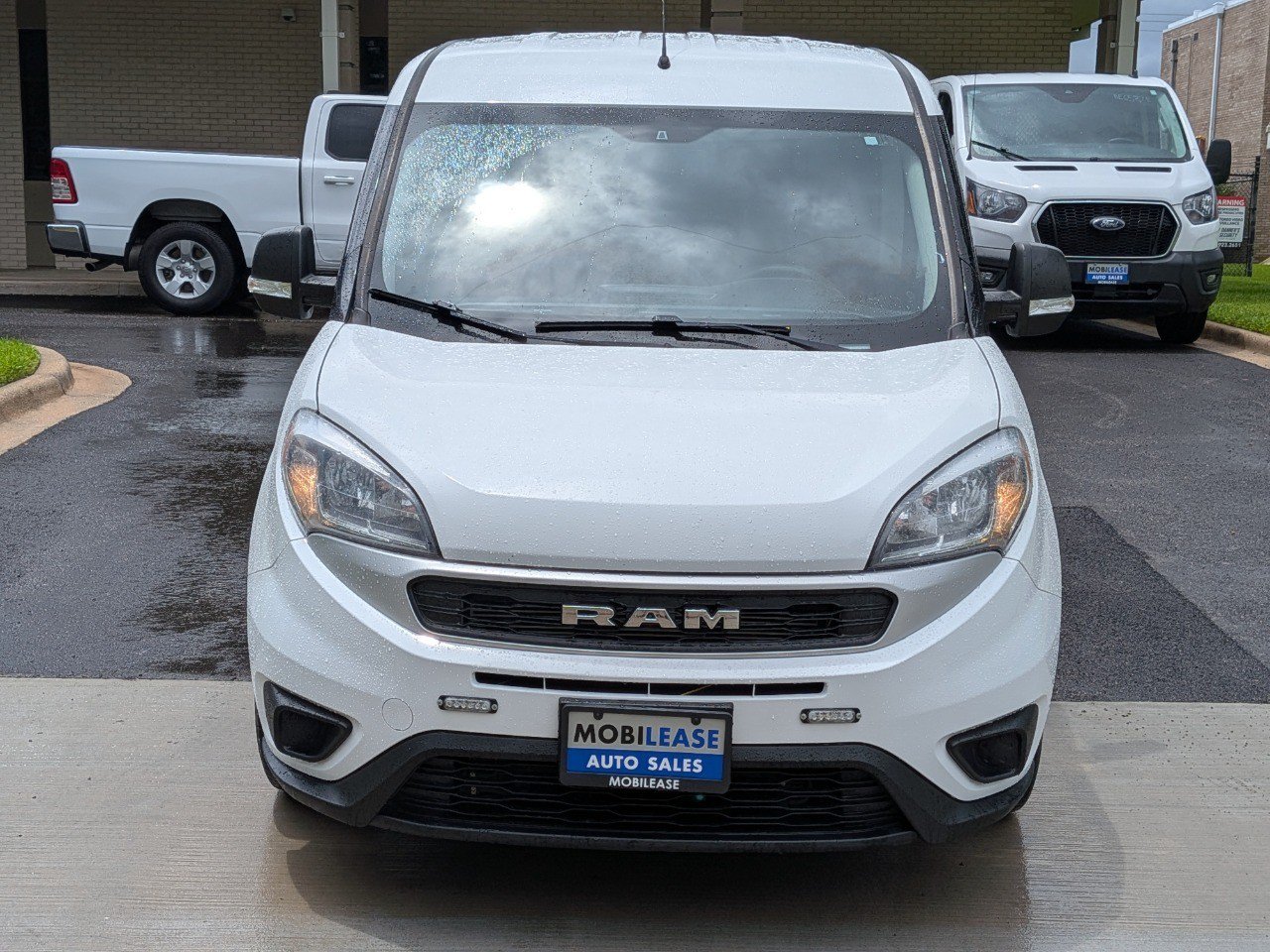 Used 2022 RAM ProMaster City Tradesman FWD image 2