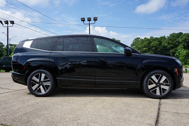 New 2026 Hyundai Ioniq 9 SEL image 3