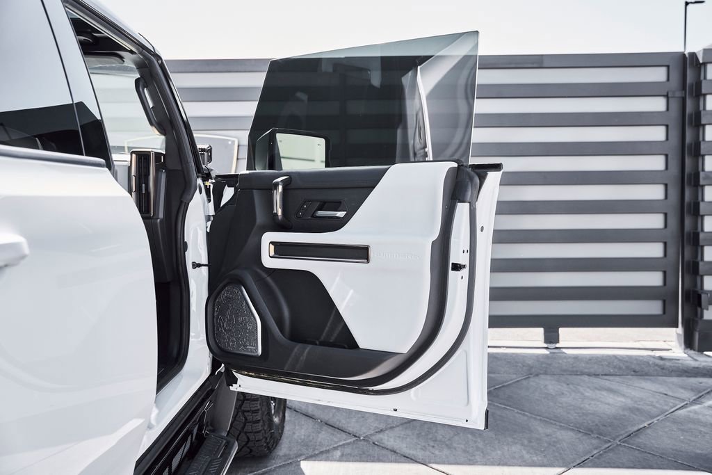 Used 2022 GMC Hummer EV Edition 1 w/ LPO, Illumination Package AWD/4WD image 23