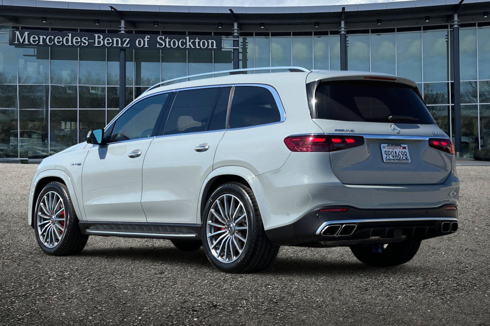 Used 2025 Mercedes-Benz GLS 63 AMG 4MATIC image 6