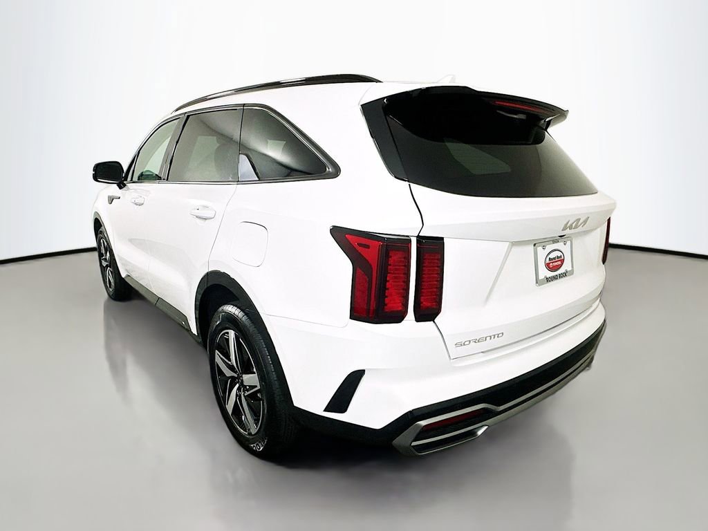 Used 2023 Kia Sorento EX w/ Panoramic Sunroof Package FWD image 7