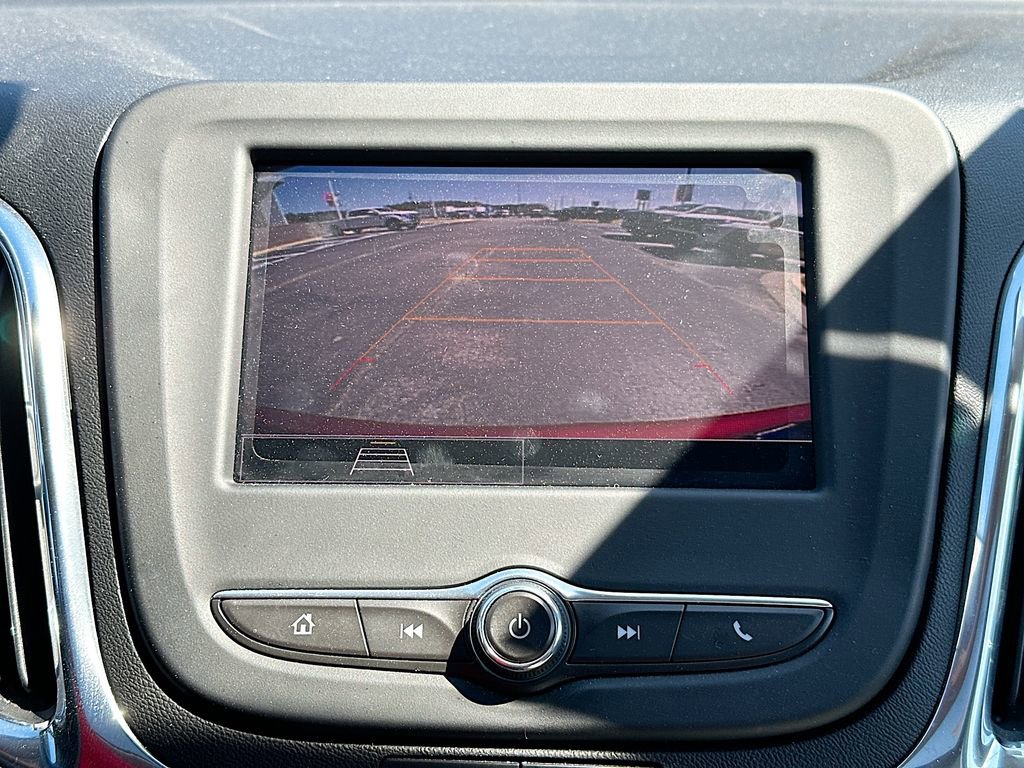 Used 2023 Chevrolet Equinox LT image 23