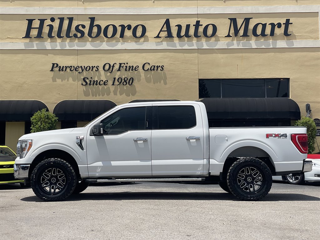 Used 2021 Ford F150 XLT w/ Equipment Group 302A High AWD/4WD image 4