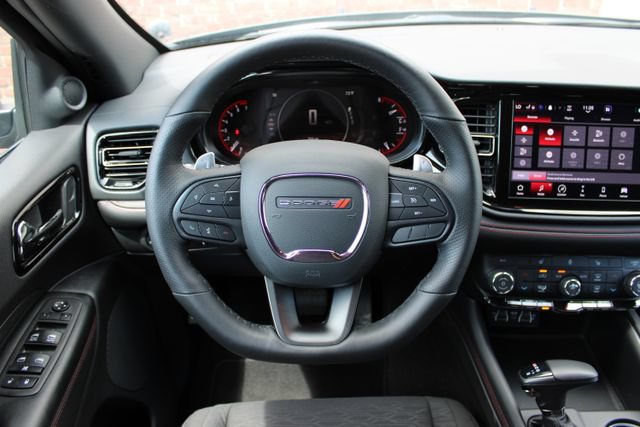 Used 2025 Dodge Durango GT AWD/4WD image 16