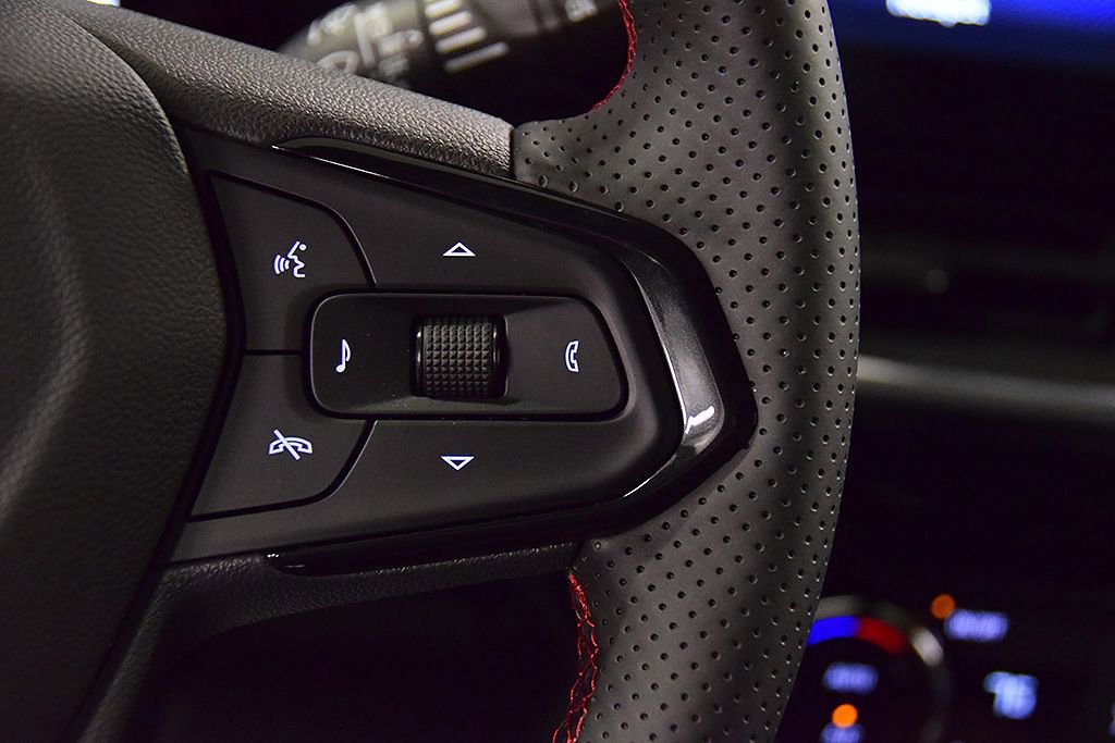 New 2026 Chevrolet Trax RS w/ Driver Confidence Package FWD image 20