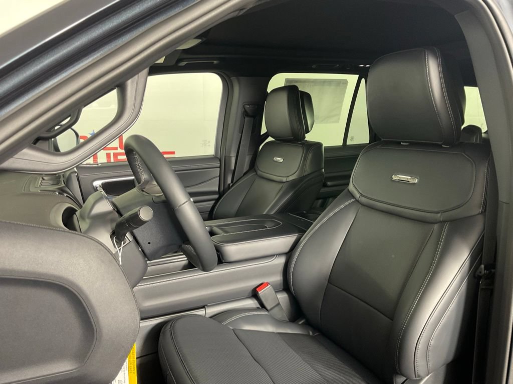 New 2026 Ford Expedition Platinum w/ Stealth Appearance Package AWD/4WD image 14