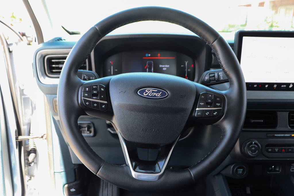 Used 2025 Ford Maverick Lariat w/ Black Appearance Package AWD/4WD image 22