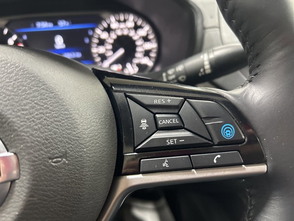 Used 2021 Nissan Altima 2.5 SV w/ SV Premium Package image 9