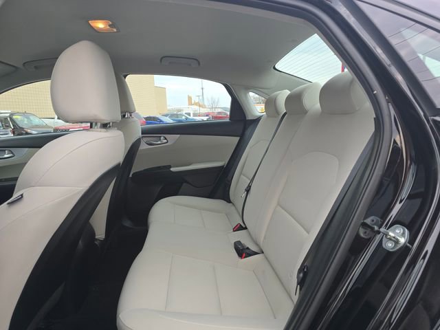 Used 2023 Kia Forte LXS w/ LXS Technology Package image 14