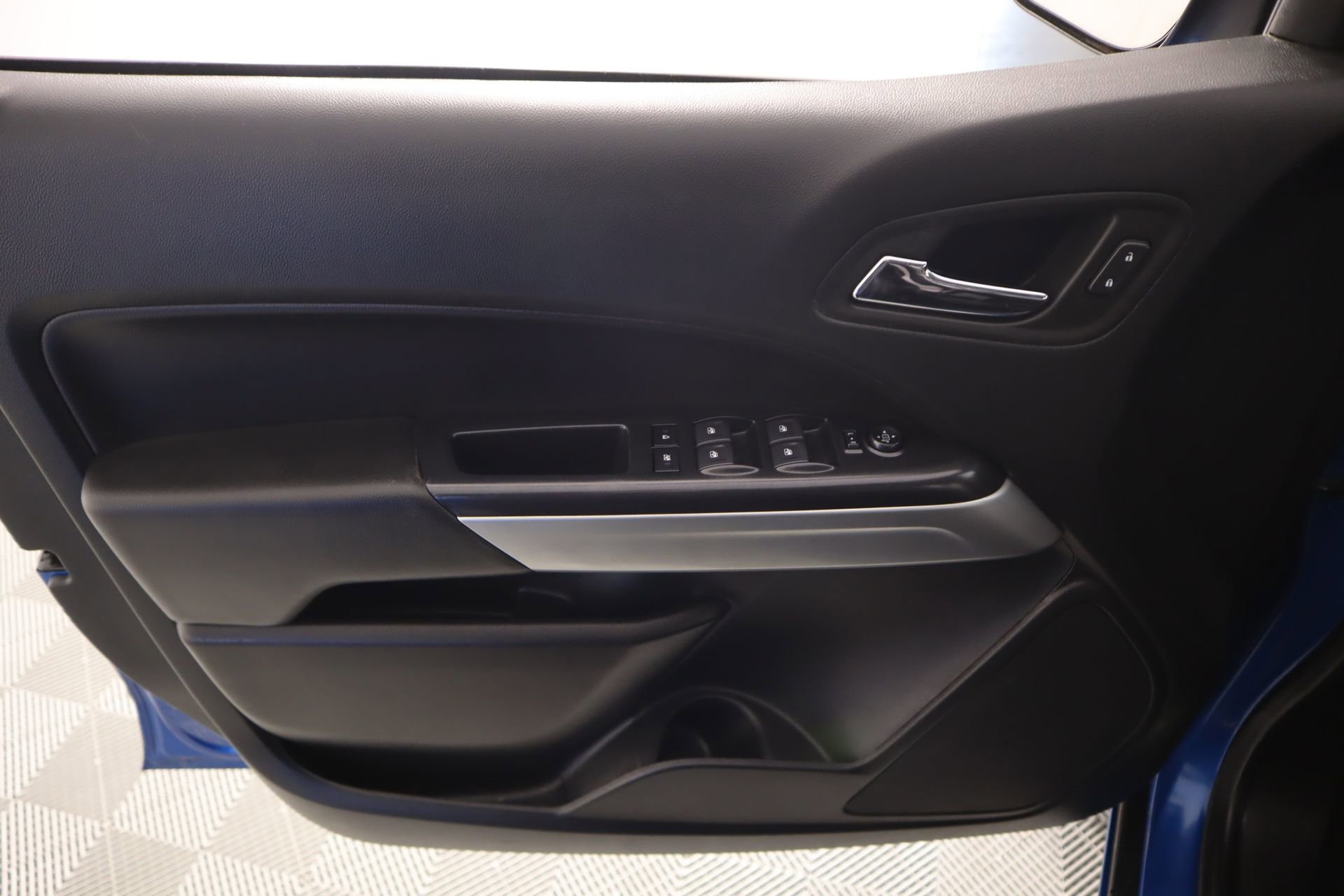 Used 2022 Chevrolet Colorado ZR2 image 17