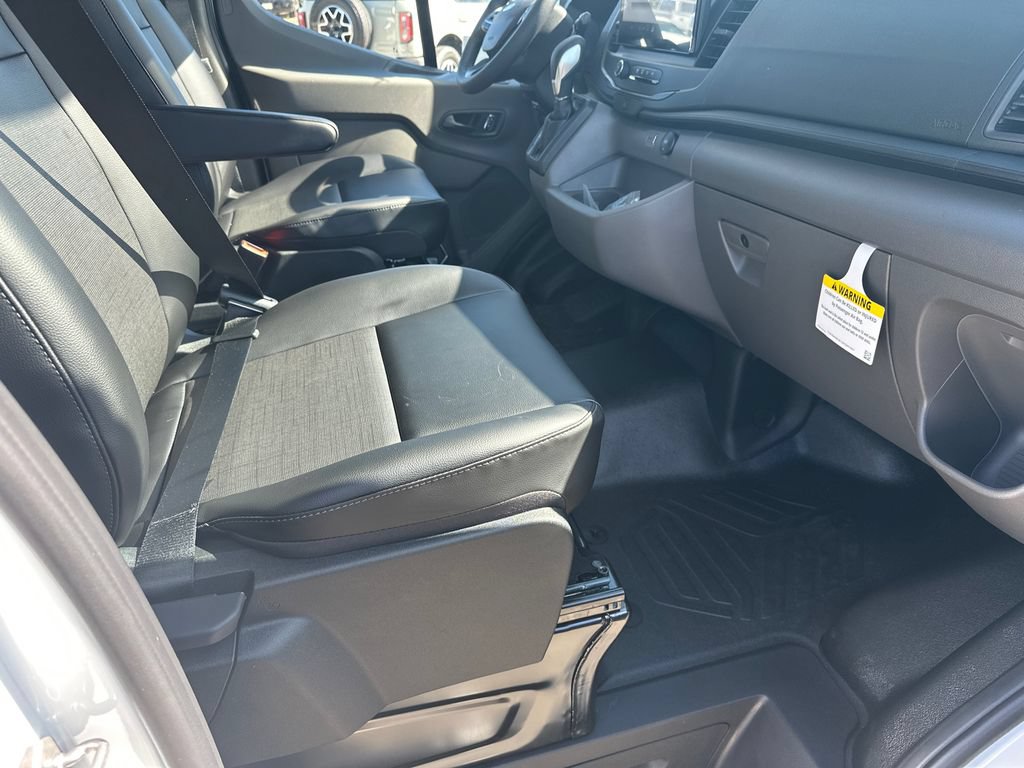 New 2026 Ford Transit 250 148 Medium Roof image 13