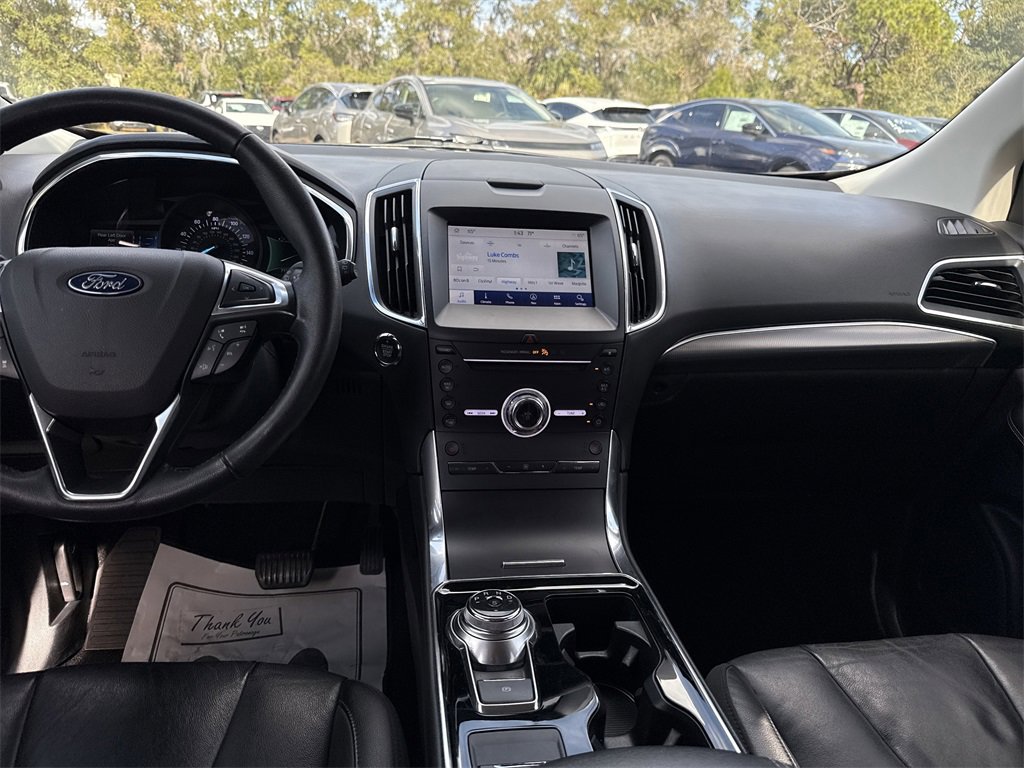 Used 2019 Ford Edge Titanium image 30