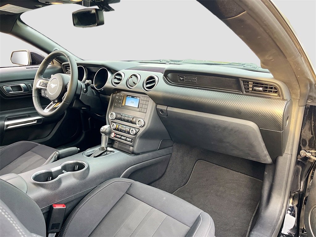 Used 2020 Ford Mustang Coupe image 26