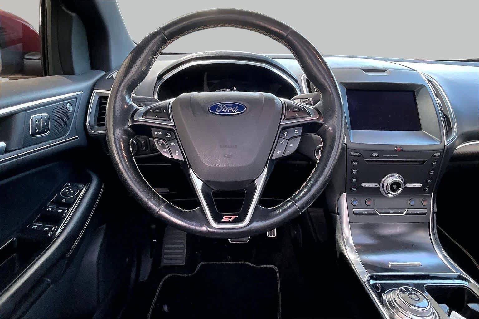 Used 2019 Ford Edge ST w/ Equipment Group 401A AWD/4WD image 6