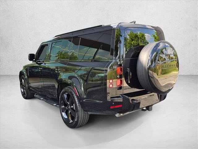 Certified 2025 Land Rover Defender 130 X-Dynamic SE AWD/4WD image 8