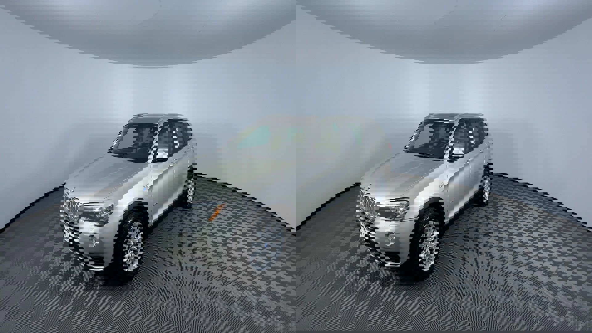 Used 2015 BMW X3 xDrive28i image 4