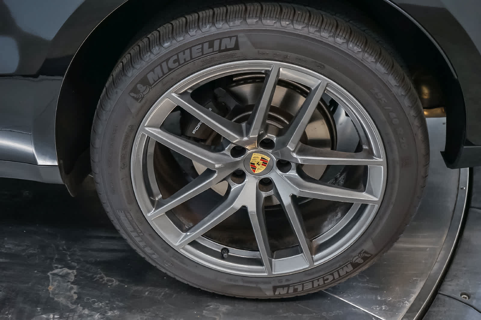 Certified 2026 Porsche Macan Turbo AWD/4WD image 10