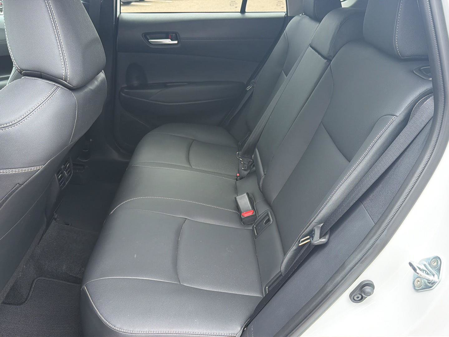 Certified 2026 Toyota Corolla Cross XLE FWD image 14