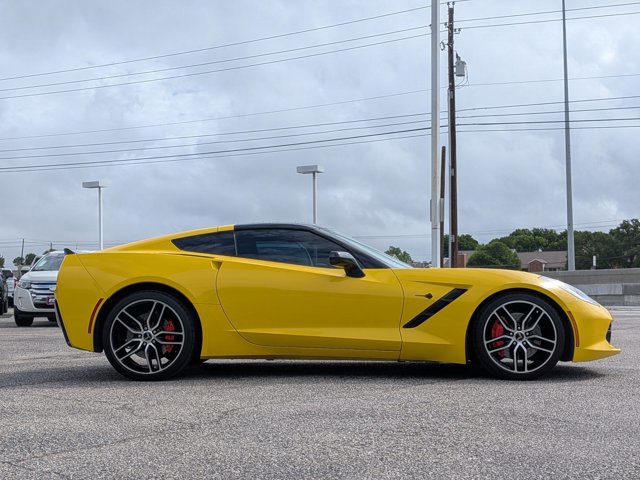 Used 2015 Chevrolet Corvette Stingray Coupe w/ 2LT Preferred Equipment Group image 4