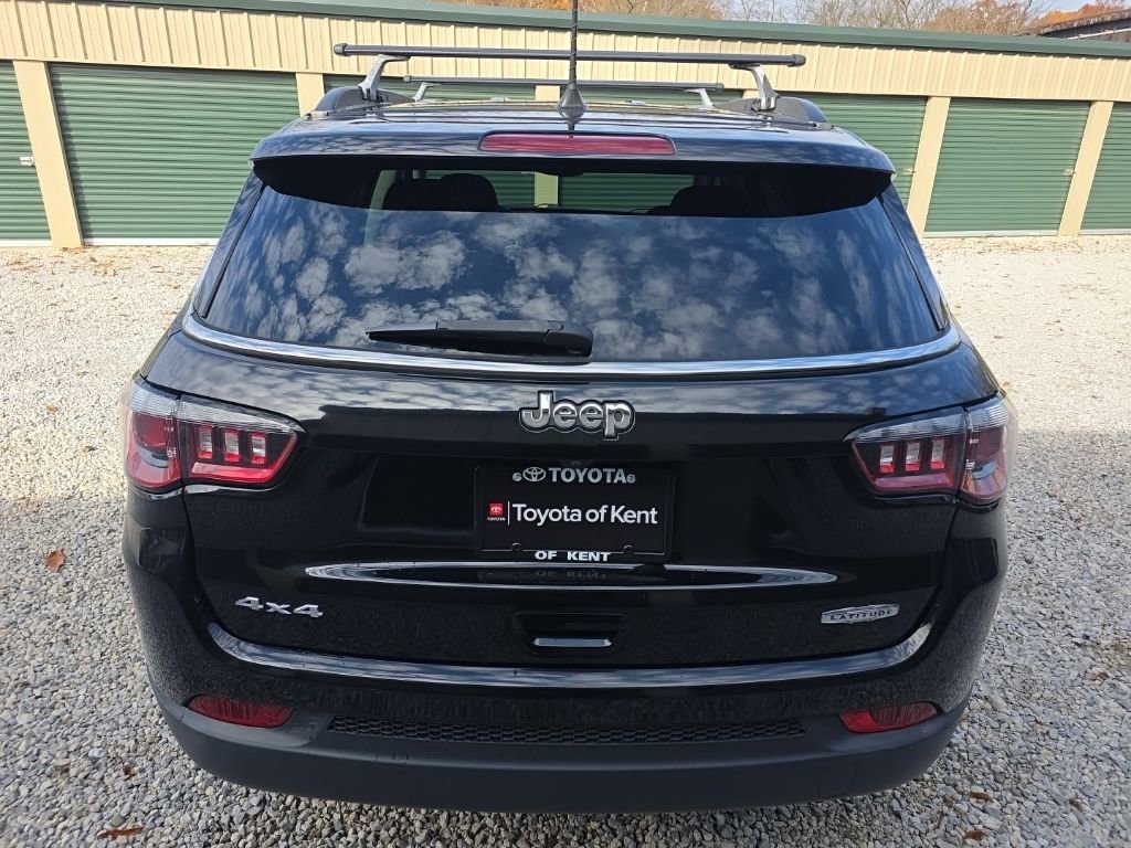 Used 2018 Jeep Compass Latitude w/ Popular Equipment Group image 6