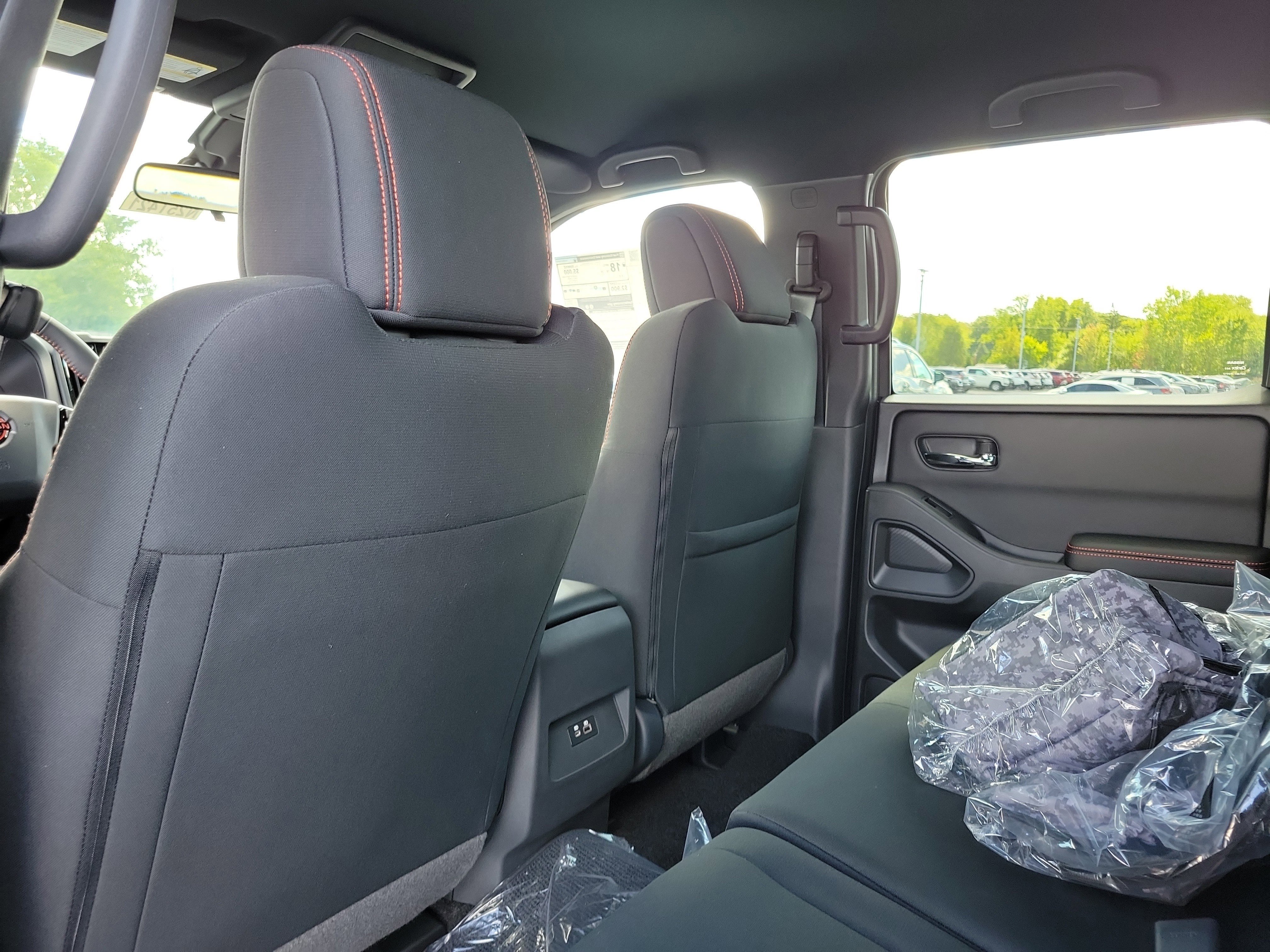 New 2025 Nissan Frontier PRO-4X image 14